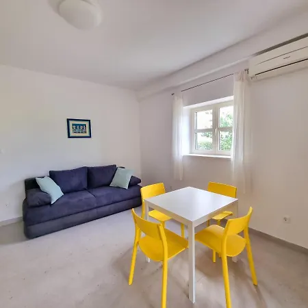 Apartments Iskra Duce Exterior photo