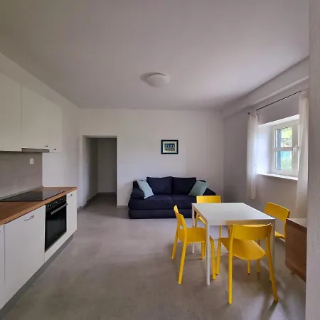 Apartments Iskra Duce Exterior photo