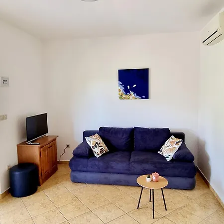 Apartments Iskra Duce Exterior photo