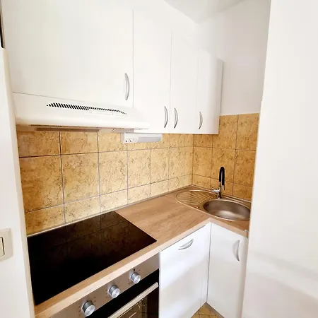 Apartments Iskra Duce Exterior photo