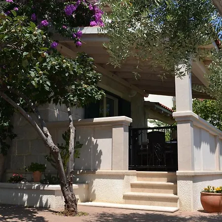 Apartments Iskra Duce Exterior photo