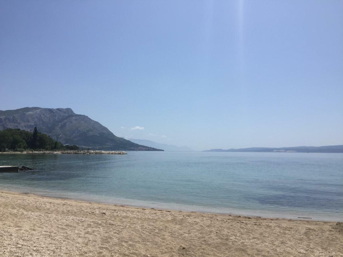 Iskra * Duće